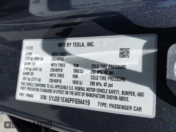 2023 Tesla Model 3 z VIN 5YJ3E1EA6PF694419, wystawiony jako IAAI lot #42268637 z przebiegiem 17 419 mil mil oraz . Historia ofert i sprzedaży dostępna na DreamBid. Obrazek 9.