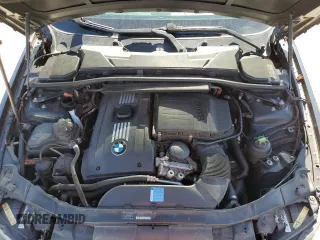 2008 BMW 3 Series 335i z VIN WBAVB775X8NM05305, wystawiony jako Copart lot #55230935 z przebiegiem 128 906 mil mil oraz Szkoda całkowita • Salvage title. Historia ofert i sprzedaży dostępna na DreamBid. Obrazek 11.