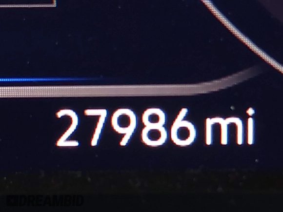 2022 Volkswagen Atlas SE z VIN 1V2HE2CA5NC225233, wystawiony jako IAAI lot #42366811 z przebiegiem 27 986 mil mil oraz . Historia ofert i sprzedaży dostępna na DreamBid. Obrazek 16.