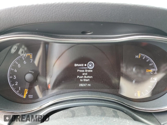 2020 Jeep Grand Cherokee Limited with VIN 1C4RJFBG8LC359679, listed as a Copart auction lot 61932225 with 28,247 mi miles and Salvage title. Bid and sale history available at DreamBid. Image 9.