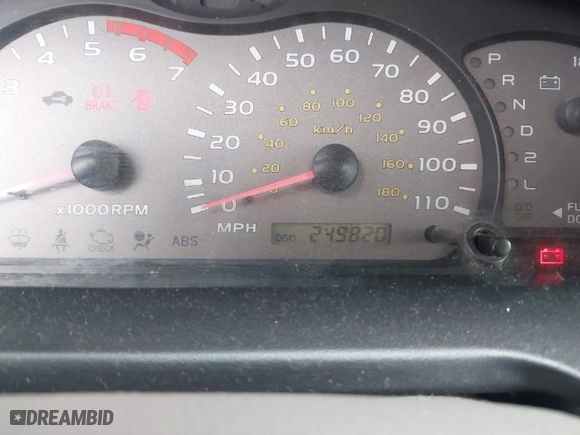 2004 Toyota Sequoia SR5 with VIN 5TDZT34A44S234566, listed as a IAAI auction lot 41594779 with 249,820 mi miles. Bid and sale history available at carsss.com. Image 7.