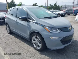 2019 Chevrolet Bolt EV LT z VIN 1G1FW6S06K4102223, wystawiony jako IAAI lot #42305594 z przebiegiem 136 966 mil mil oraz . Historia ofert i sprzedaży dostępna na DreamBid. Obrazek 1.