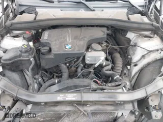 2013 BMW X1 28i with VIN WBAVM1C53DVW45884, listed as a IAAI auction lot 41750396 with 143,287 mi miles. Bid and sale history available at carsss.com. Image 10.