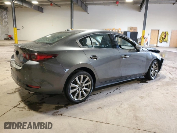 2022 Mazda 3 Premium with VIN 3MZBPADL3NM314922, listed as a Copart auction lot 80334484 with 28,445 mi miles and Salvage Title. Bid and sale history available at DreamBid. Image 3.