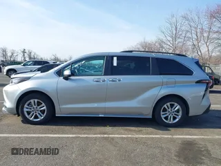 2023 Toyota Sienna XLE с VIN 5TDJSKFC5PS106883, выставлен на аукционе IAAI как лот 41792338 с пробегом 16 069 миль миль и . История ставок и продаж доступна на DreamBid. Изображение 14.