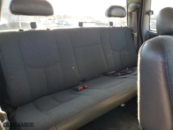 2004 Chevrolet Silverado 1500 LS with VIN 1GCEK19V34E387074, listed as a Copart auction lot 46157045 with 215,909 mi miles and Clean Title. Bid and sale history available at carsss.com. Image 10.