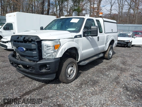 2016 Ford Super Duty F-250 SRW XLT with VIN 1FT7X2B67GEA39611, listed as a IAAI auction lot 41750797 with 33,787 mi miles. Bid and sale history available at carsss.com. Image 17.