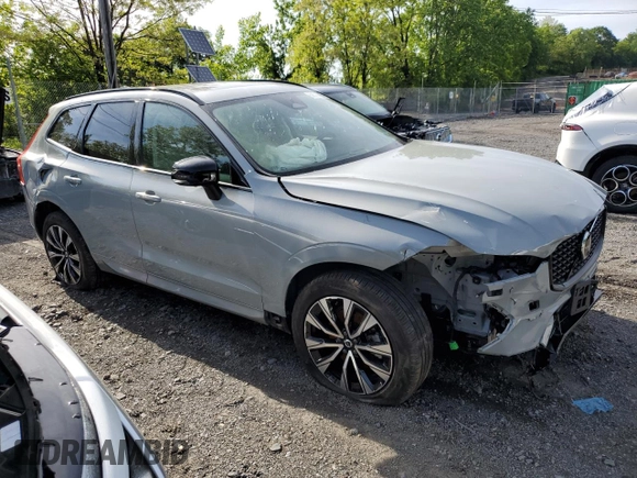 2024 Volvo XC60 Plus Dark Theme с VIN YV4L12RL3R1710498, выставлен на аукционе Copart как лот 58529895 с пробегом 18 939 миль миль и Списание • Salvage title. История ставок и продаж доступна на DreamBid. Изображение 4.