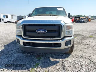 2016 Ford F-250 Lariat z VIN 1FT7W2BT7GED36399, wystawiony jako IAAI lot #42295506 z przebiegiem 204 954 mil mil oraz . Historia ofert i sprzedaży dostępna na DreamBid. Obrazek 12.