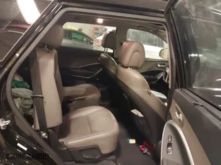 2017 Hyundai Santa Fe Limited Ultimate with VIN KM8SRDHF7HU250723, listed as a IAAI auction lot 41401876 with 157,432 mi miles. Bid and sale history available at carsss.com. Image 8.