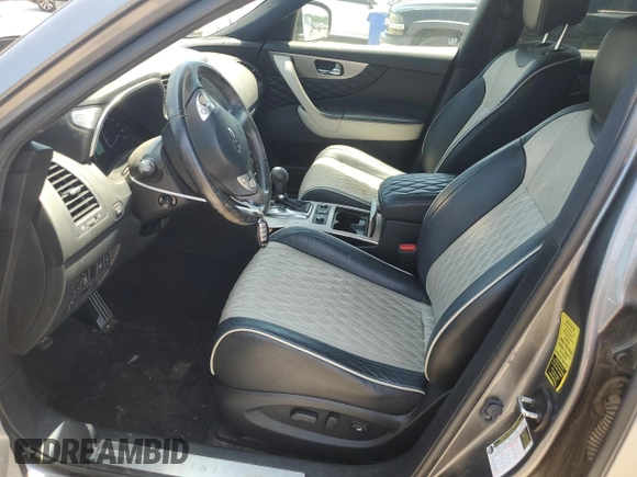 2017 Infiniti QX70 with VIN JN8CS1MU5HM141116, listed as a Copart auction lot 62124125 with 134,038 mi miles and Salvage title. Bid and sale history available at DreamBid. Image 7.