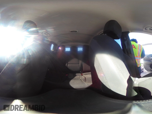 2018 Jeep Renegade Latitude z VIN ZACCJBBB3JPG88611, wystawiony jako IAAI lot #41412279 z przebiegiem 78 929 mil mil oraz . Historia ofert i sprzedaży dostępna na DreamBid. Obrazek 18.