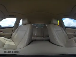 2012 Lexus ES 330 z VIN JTHBK1EG6C2475402, wystawiony jako IAAI lot #42244489 z przebiegiem 80 607 mil mil oraz . Historia ofert i sprzedaży dostępna na DreamBid. Obrazek 18.