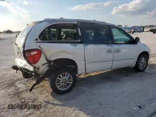 2002 Chrysler Town & Country Limited with VIN 2C8GP64L12R571490, listed as a Copart auction lot 43608465 with 158,236 mi miles and Salvage Title. Bid and sale history available at carsss.com. Image 3.