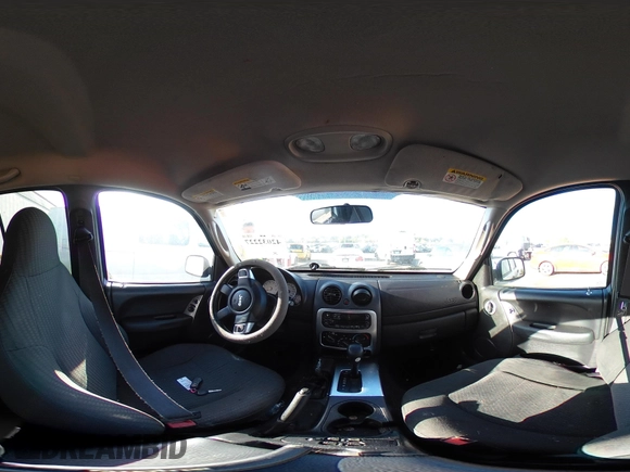 2003 Jeep Liberty Limited z VIN 1J8GL58K73W694818, wystawiony jako IAAI lot #42032227 z przebiegiem 217 446 mil mil oraz . Historia ofert i sprzedaży dostępna na DreamBid. Obrazek 18.