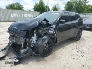 2022 Jeep Compass Latitude Lux with VIN 3C4NJDFB5NT131065, listed as a Copart auction lot 54093045 with 28,445 mi miles and Salvage title. Bid and sale history available at DreamBid. Image 1.