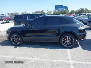 2022 Porsche Macan S с VIN WP1AG2A59NLB24147, выставлен на аукционе IAAI как лот 42357613 с пробегом 24 026 миль миль и . История ставок и продаж доступна на DreamBid. Изображение 14.