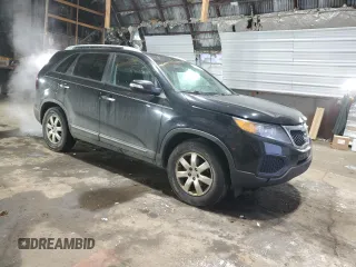 2013 Kia Sorento LX with VIN 5XYKT4A21DG338885, listed as a Copart auction lot 42837395 with 157,766 mi miles and Salvage Title. Bid and sale history available at carsss.com. Image 4.