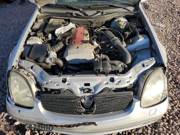 1998 Mercedes-Benz SLK-Class with VIN WDBKK47F5WF073700, listed as a Copart auction lot 66996724 with 131,182 mi miles and Salvage Title. Bid and sale history available at carsss.com. Image 11.