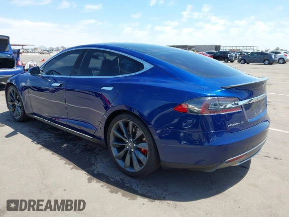 2016 Tesla Model S 70 kWh Battery with VIN 5YJSA1E10GF126433, listed as a IAAI auction lot 42169558 with 120,182 mi miles and . Bid and sale history available at carsss.com. Image 3.