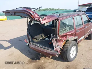 2000 Jeep Cherokee with VIN 1J4FF48S8YL222764, listed as a IAAI auction lot 42365593 with 199,952 mi miles and . Bid and sale history available at DreamBid. Image 6.