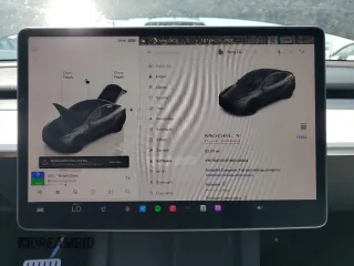 2022 Tesla Model Y Performance with VIN 7SAYGDEF4NF436834, listed as a Copart auction lot 68992234 with 22,171 mi miles and Salvage title. Bid and sale history available at DreamBid. Image 9.