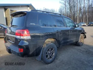 2020 Toyota Land Cruiser z VIN JTMCY7AJ4L4088909, wystawiony jako Copart lot #42312505 z przebiegiem 32 665 mil mil oraz Szkoda całkowita • Salvage title. Historia ofert i sprzedaży dostępna na DreamBid. Obrazek 3.