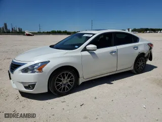 2014 Nissan Altima 2.5 SL with VIN 1N4AL3AP3EN247814, listed as a Copart auction lot 51870005 with 143,581 mi miles and Salvage Title. Bid and sale history available at carsss.com. Image 1.
