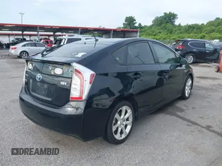 2013 Toyota Prius One z VIN JTDKN3DU1D5702331, wystawiony jako IAAI lot #42467250 z przebiegiem 178 452 mil mil oraz . Historia ofert i sprzedaży dostępna na DreamBid. Obrazek 4.