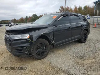 2020 Audi Q7 Premium Plus with VIN WA1LXAF77LD005500, listed as a Copart auction lot 81584564 with 85,503 mi miles and Salvage Title. Bid and sale history available at carsss.com. Image 1.