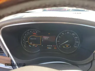 2017 Lincoln MKC Select z VIN 5LMCJ2C95HUL32724, wystawiony jako Copart lot #48186215 z przebiegiem 94 160 mil mil oraz Szkoda całkowita • Salvage title. Historia ofert i sprzedaży dostępna na DreamBid. Obrazek 9.