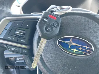 2019 Subaru Impreza z VIN 4S3GKAB68K3601772, wystawiony jako IAAI lot #41413804 z przebiegiem 40 003 mil mil oraz . Historia ofert i sprzedaży dostępna na DreamBid. Obrazek 11.