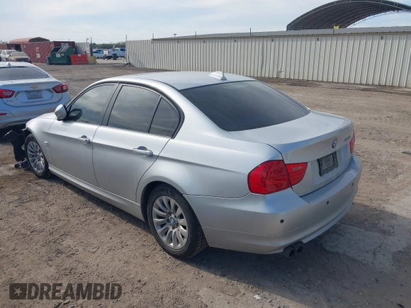 2009 BMW 3 Series 328i xDrive with VIN WBAPK73599A451991, listed as a IAAI auction lot 41349007 with 118,650 mi miles and . Bid and sale history available at DreamBid. Image 3.