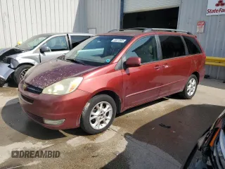 2005 Toyota Sienna XLE with VIN 5TDZA22C15S242002, listed as a Copart auction lot 50413605 with 320,039 mi miles and Salvage Title. Bid and sale history available at carsss.com. Image 1.