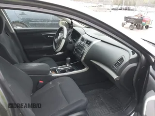 2014 Nissan Altima 2.5 S with VIN 1N4AL3AP3EC196665, listed as a IAAI auction lot 41874655 with 148,001 mi miles. Bid and sale history available at carsss.com. Image 5.