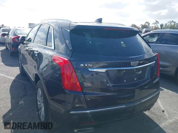 2018 Cadillac XT5 Luxury FWD with VIN 1GYKNCRS4JZ133643, listed as a IAAI auction lot 41916134 with 68,005 mi miles and . Bid and sale history available at carsss.com. Image 3.