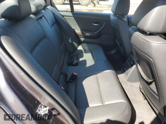 2007 BMW 3 Series 328xi with VIN WBAVC93567KX59692, listed as a Copart auction lot 51414125 with 205,973 mi miles and Salvage Title. Bid and sale history available at carsss.com. Image 10.