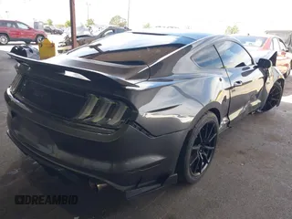 2015 Ford Mustang GT z VIN 1FA6P8CF7F5370481, wystawiony jako IAAI lot #42277005 z przebiegiem 108 976 mil mil oraz . Historia ofert i sprzedaży dostępna na DreamBid. Obrazek 4.