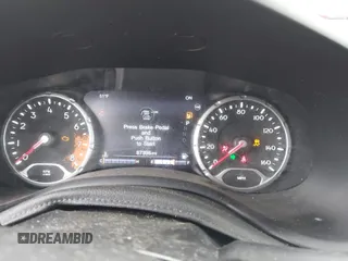 2015 Jeep Renegade Trailhawk z VIN ZACCJBCT4FPB79254, wystawiony jako IAAI lot #41965451 z przebiegiem 87 398 mil mil oraz . Historia ofert i sprzedaży dostępna na DreamBid. Obrazek 7.