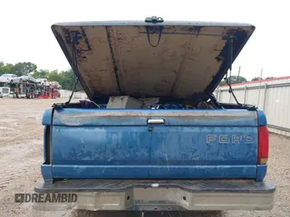 1993 Ford F-150 с VIN 2FTDF15Y3PCB39059, выставлен на аукционе IAAI как лот 42777160 с пробегом Не указан миль и . История ставок и продаж доступна на DreamBid. Изображение 8.