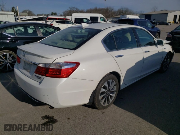 2014 Honda Accord Touring z VIN 1HGCR6F72EA006492, wystawiony jako Copart lot #71934982 z przebiegiem 206 848 mil mil oraz Szkoda całkowita • Salvage title. Historia ofert i sprzedaży dostępna na DreamBid. Obrazek 3.