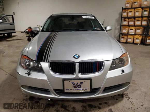 2006 BMW 3 Series 325i with VIN WBAVB13546PT23767, listed as a Copart auction lot 71352944 with 144,778 mi miles and Salvage Title. Bid and sale history available at carsss.com. Image 5.