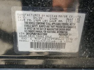 2022 Nissan Kicks S z VIN 3N1CP5BV1NL511552, wystawiony jako Copart lot #56140805 z przebiegiem 70 067 mil mil oraz Szkoda całkowita • Salvage title. Historia ofert i sprzedaży dostępna na DreamBid. Obrazek 12.