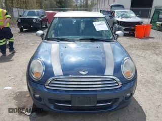 2011 MINI Clubman with VIN WMWZF3C57BTX81693, listed as a IAAI auction lot 42188813 with 86,533 mi miles and . Bid and sale history available at DreamBid. Image 6.