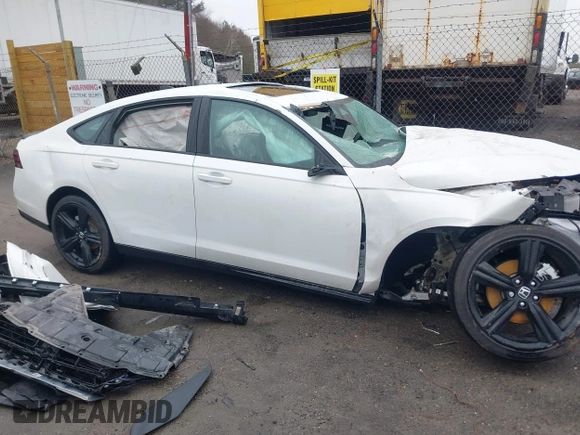 2025 Honda Accord Sport-L with VIN 1HGCY2F72SA008234, listed as a IAAI auction lot 41727980 with Not provided miles and . Bid and sale history available at DreamBid. Image 12.