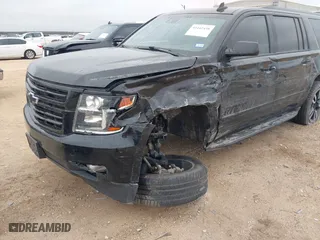2018 Chevrolet Suburban Premier with VIN 1GNSCJKC3JR253802, listed as a IAAI auction lot 41442438 with 151,781 mi miles. Bid and sale history available at carsss.com. Image 6.