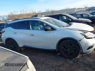 2017 Nissan Murano Platinum z VIN 5N1AZ2MH6HN188216, wystawiony jako IAAI lot #41442736 z przebiegiem 97 429 mil mil oraz . Historia ofert i sprzedaży dostępna na DreamBid. Obrazek 14.