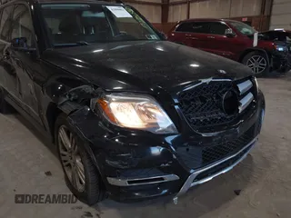 2015 Mercedes-Benz GLK with VIN WDCGG8JB0FG364079, listed as a IAAI auction lot 42096003 with 113,571 mi miles. Bid and sale history available at carsss.com. Image 6.