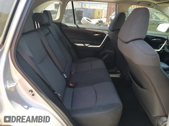 2019 Toyota RAV4 XLE with VIN JTMW1RFV3KD038428, listed as a Copart auction lot 53186505 with 60,927 mi miles and Salvage Title. Bid and sale history available at carsss.com. Image 11.