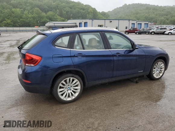 2014 BMW X1 xDrive28i z VIN WBAVL1C55EVY20446, wystawiony jako Copart lot #58672355 z przebiegiem 127 601 mil mil oraz Czysty tytuł • Clean title. Historia ofert i sprzedaży dostępna na DreamBid. Obrazek 3.